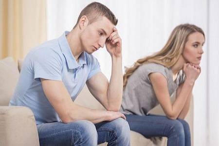 亲戚帮男友介绍了份工作,却引发我们的感情矛盾