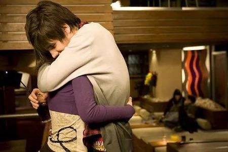 男人出轨,只能说明他对你的爱还不足为你守身如玉