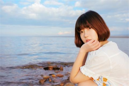 1552878849261106.jpg 1老公婚前有个暧昧对象,现在他俩还是好友怎么办.jpg