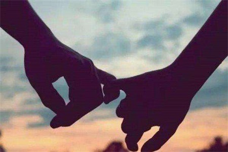 1553504994360704.jpg 2爱情是一件计划了很久的事情,里面都有你的身影.jpg