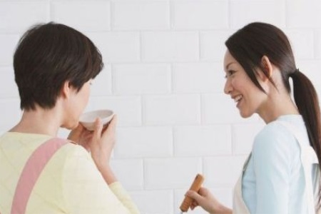 1553505330724784.jpg ss和婆婆在一起很尴尬,怕彼此有不好的评价.JPG