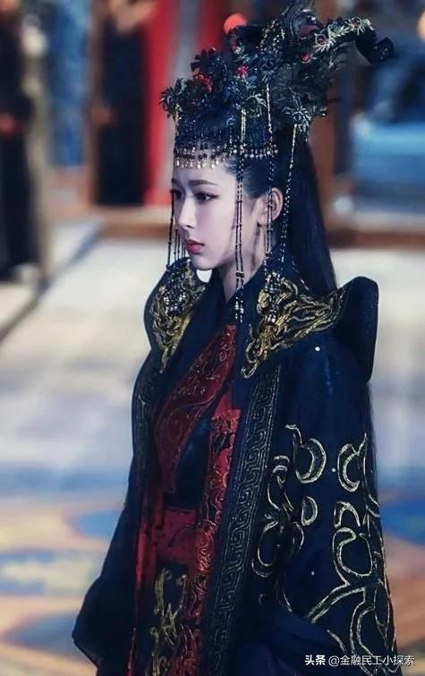 杨紫电视剧婚纱（杨紫影视剧中的大婚造型）(3)
