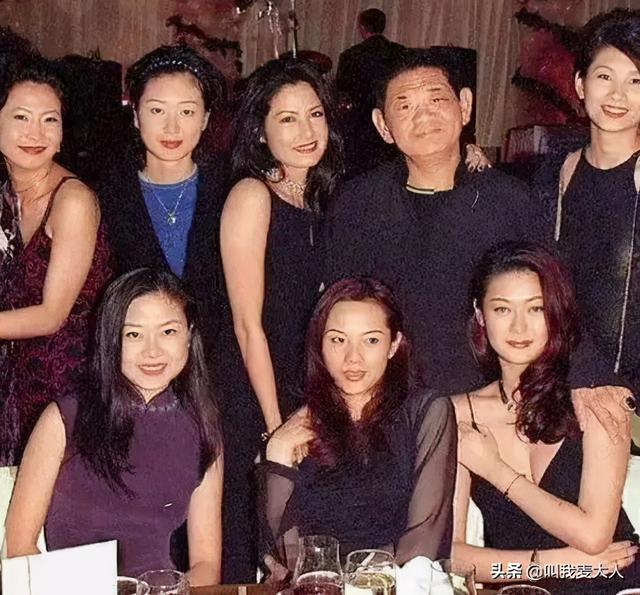 郑艳丽一共演了几部电影（80年代红极一时的郑艳丽）(8)