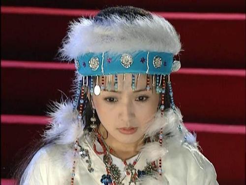 还珠格格中尔康和含香（含香决定当晚侍寝）(2)