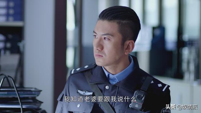 李成儒年轻时候拍的电视剧（曾凭追光吧获好评）(8)