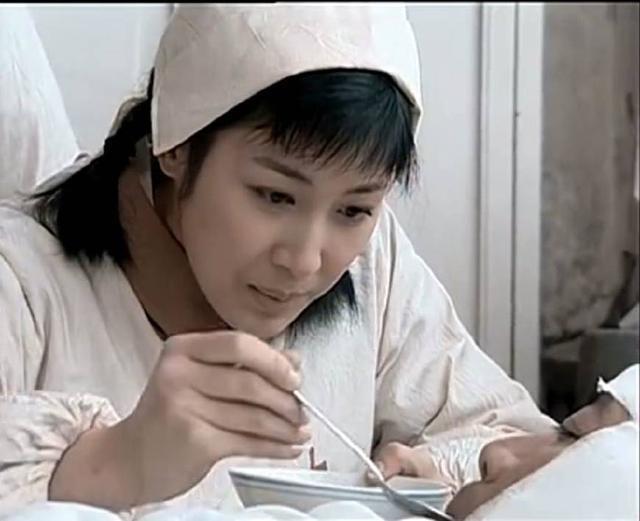 亮剑里面的四个女人是谁扮演的（经典电视剧亮剑中7位女演员近况）(9)