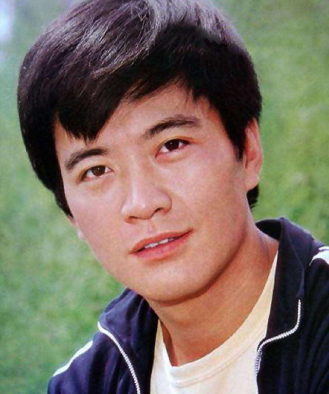 周里京的全部电视剧（荧幕男神周里京）(1)