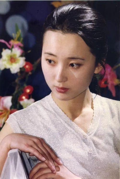 87版红楼梦全部演员表（四大名著红楼梦12金钗演员演员表介绍）