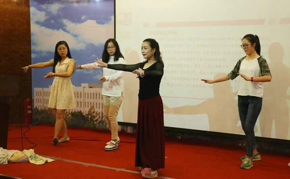 87版红楼梦全部演员表（四大名著红楼梦12金钗演员演员表介绍）