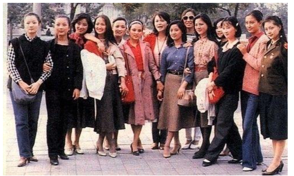 87版红楼梦全部演员表（四大名著红楼梦12金钗演员演员表介绍）