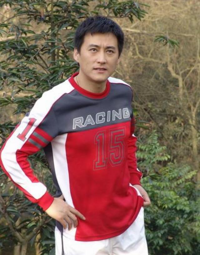 刘小锋都演过哪些电视剧（著名演员刘小锋）(9)
