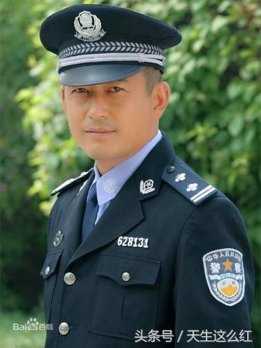 推荐几部李雪健好看的电视剧（郭靖宇执导李雪健主演）(15)