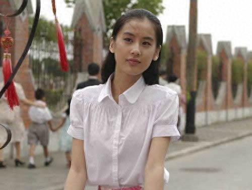 黄圣依长了一张170加的脸,没想到身高却这么矮!