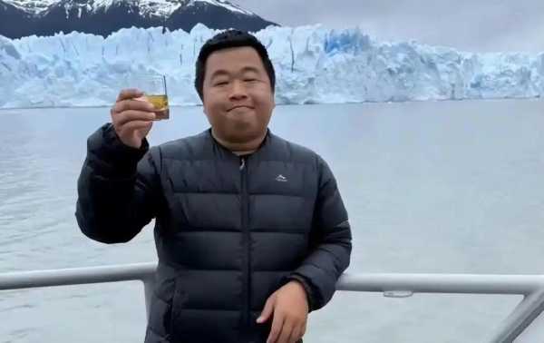 蓝战非各平台账号已解封!此前被禁止关注掉粉30多万