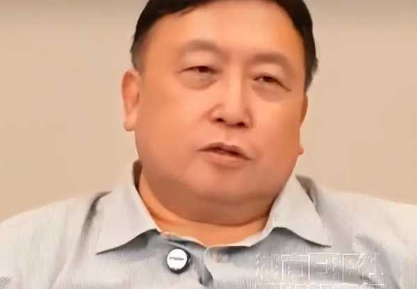 王晶称李嘉欣每月只能领200万港元